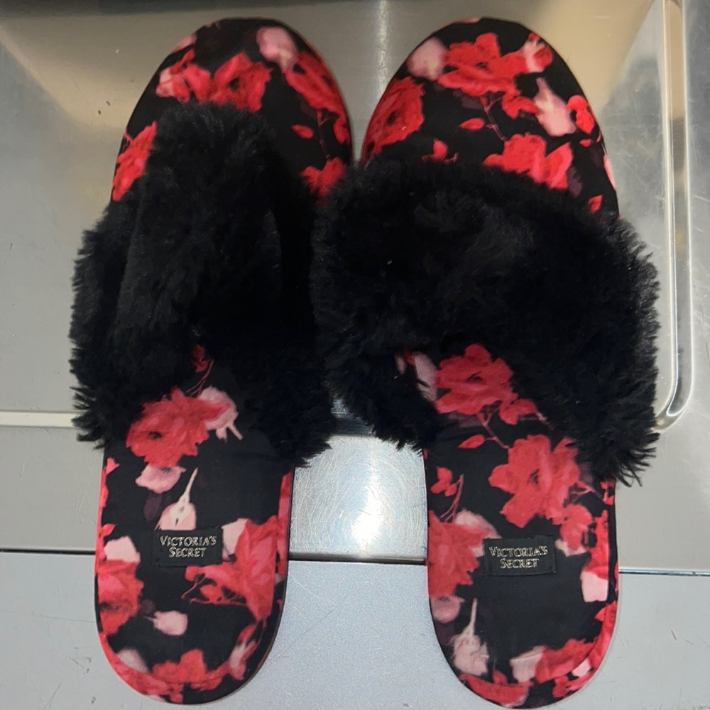 VS floral silk / fur slippers
